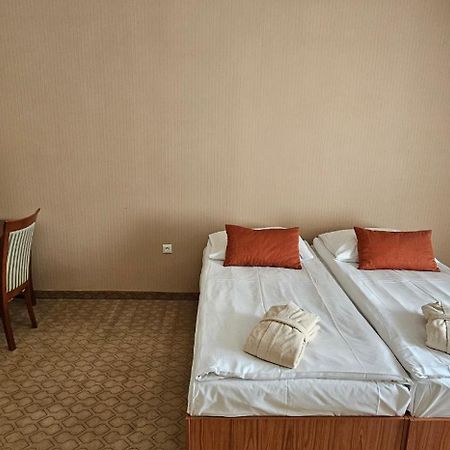 Grand Hotel Rogaska Premium โรกัชกา สลาทินา ภายนอก รูปภาพ