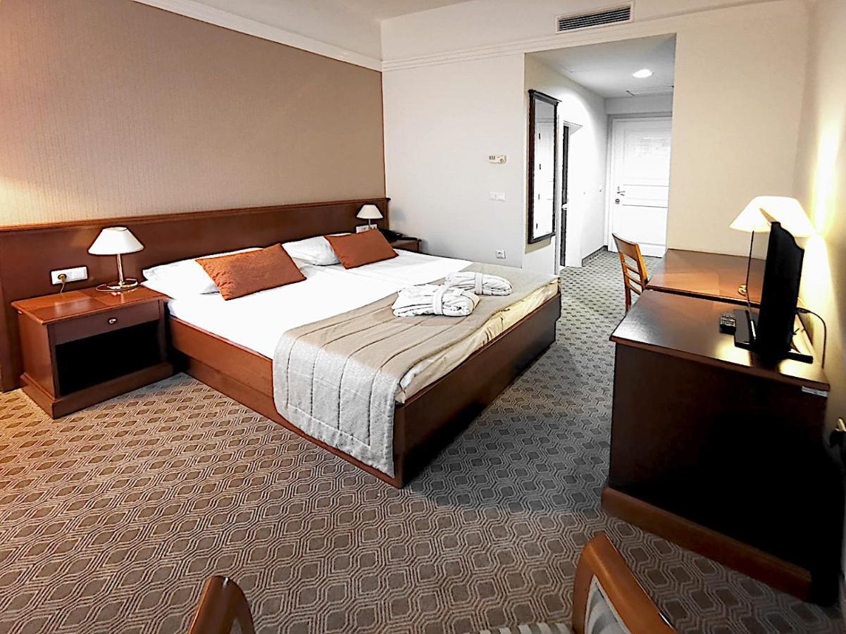 Grand Hotel Rogaska Premium โรกัชกา สลาทินา ภายนอก รูปภาพ