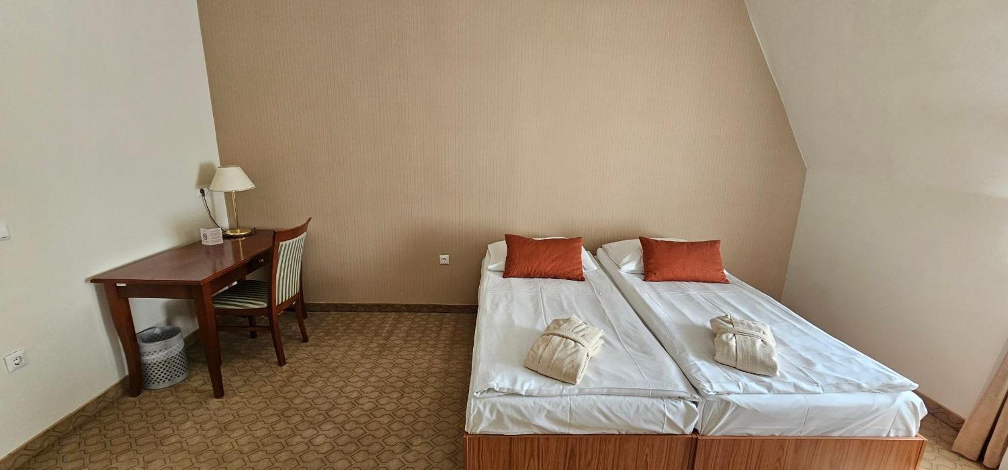 Grand Hotel Rogaska Premium โรกัชกา สลาทินา ภายนอก รูปภาพ