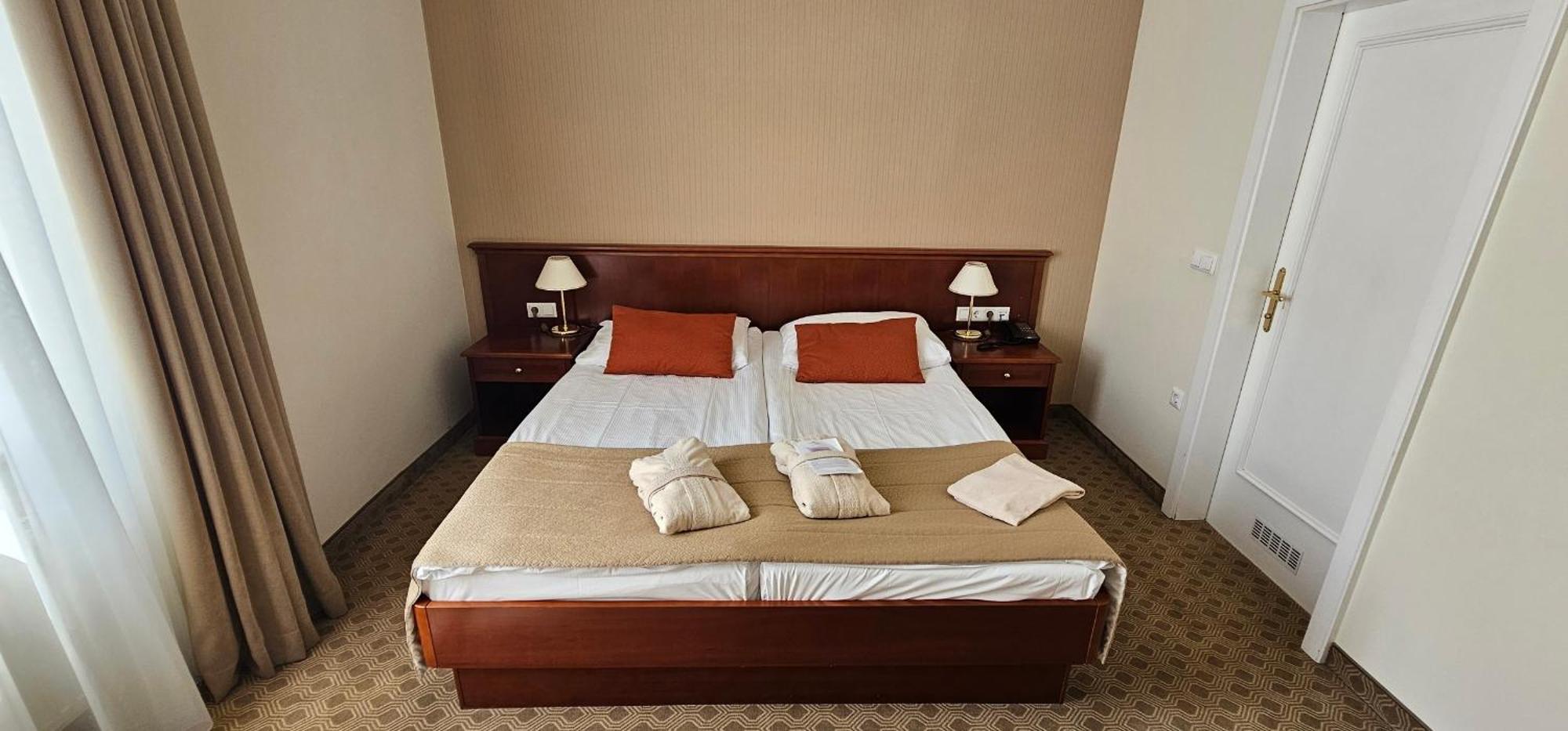 Grand Hotel Rogaska Premium โรกัชกา สลาทินา ภายนอก รูปภาพ
